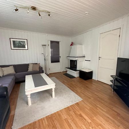 Oslo House, Nedre Kjellerstuvei, First Floor, Twin Room Lillestrøm Eksteriør billede