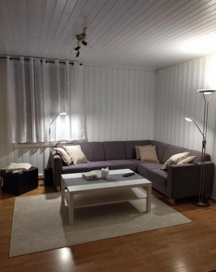 Oslo House, Nedre Kjellerstuvei, First Floor, Twin Room Lillestrøm Eksteriør billede