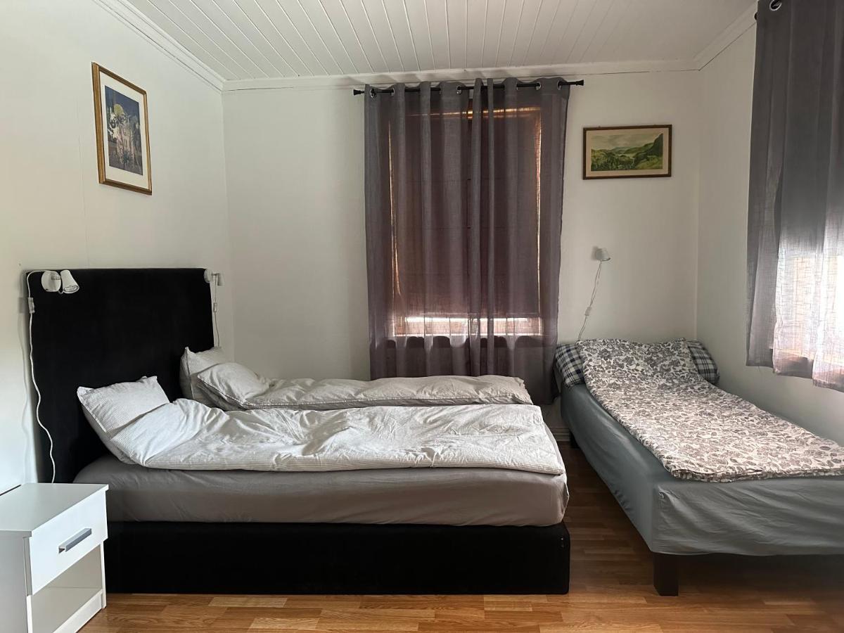 Oslo House, Nedre Kjellerstuvei, First Floor, Twin Room Lillestrøm Eksteriør billede